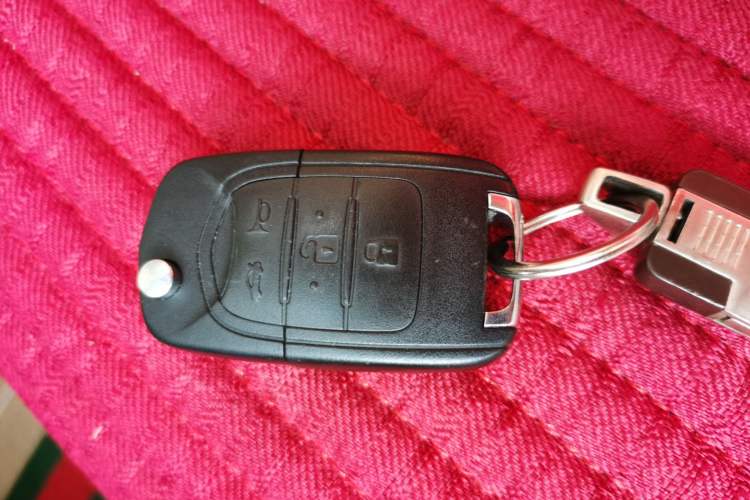 Used Baojun 630 2014 1.5L manual Comfort trim level Vehicle Key