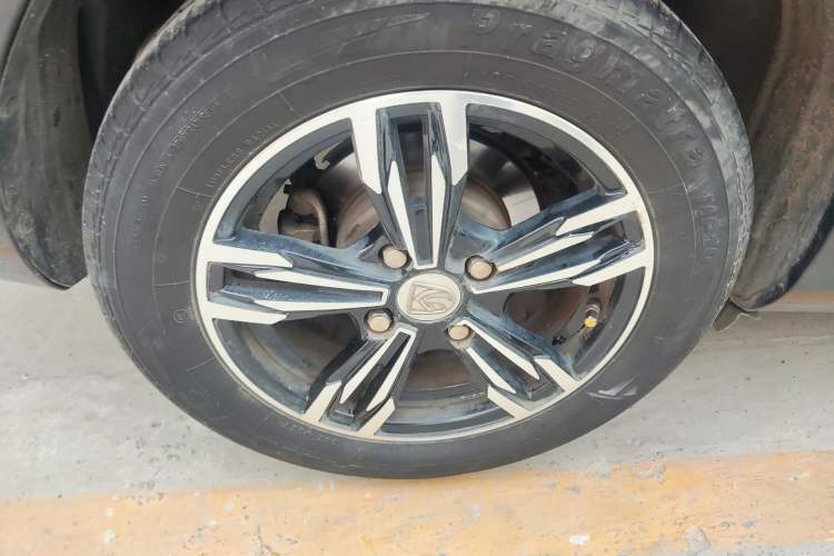 Used Baojun 630 2016 1.5L Manual Standard Edition Right Rear Wheel Hub