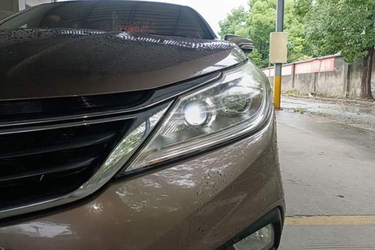Used Baojun 630 2016 1.5L manual Comfort trim level Left Front Headlight