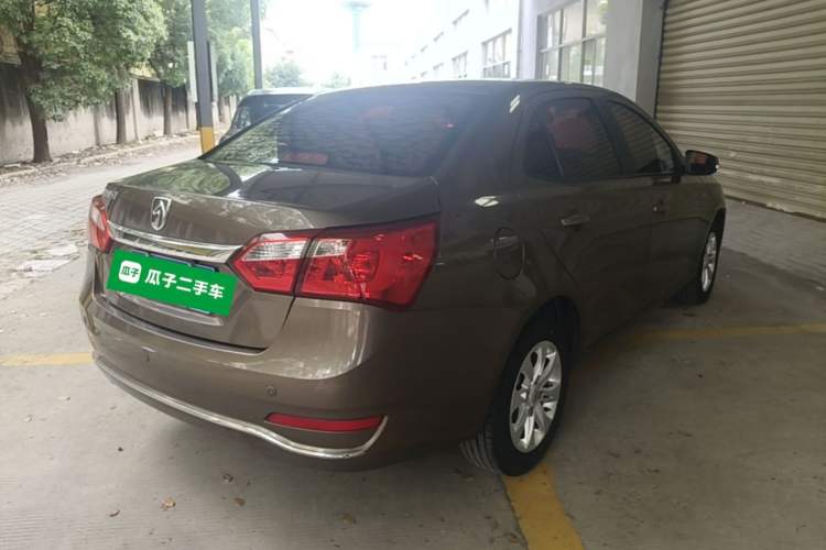 Used Baojun 630 2016 1.5L manual Comfort trim level Rear Right 45 Deg