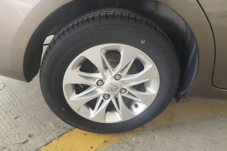 Used Baojun 630 2016 1.5L manual Comfort trim level Right Rear Wheel Hub