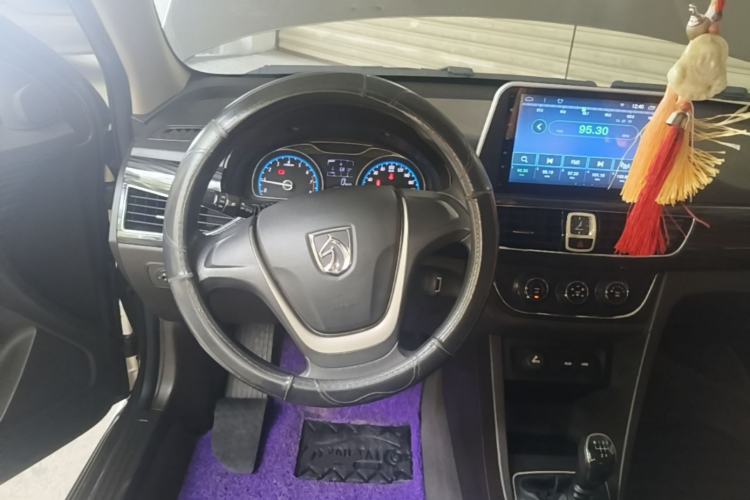 Used Baojun 630 2016 1.5L manual Comfort trim level Steering Wheel