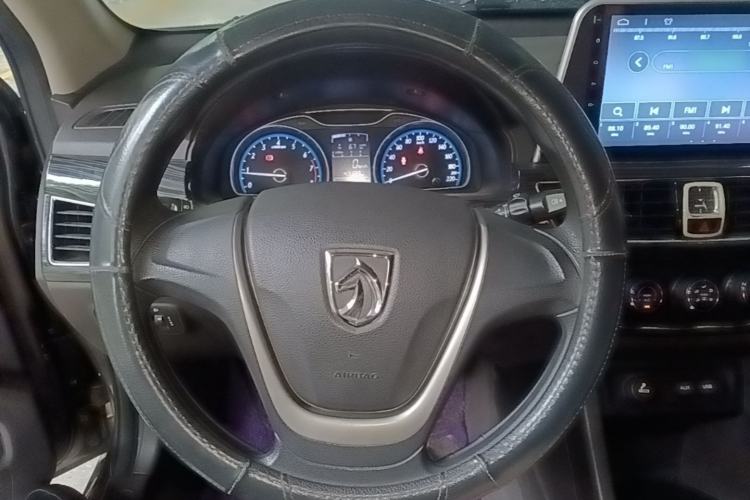Used Baojun 630 2016 1.5L manual Comfort trim level Steering Wheel