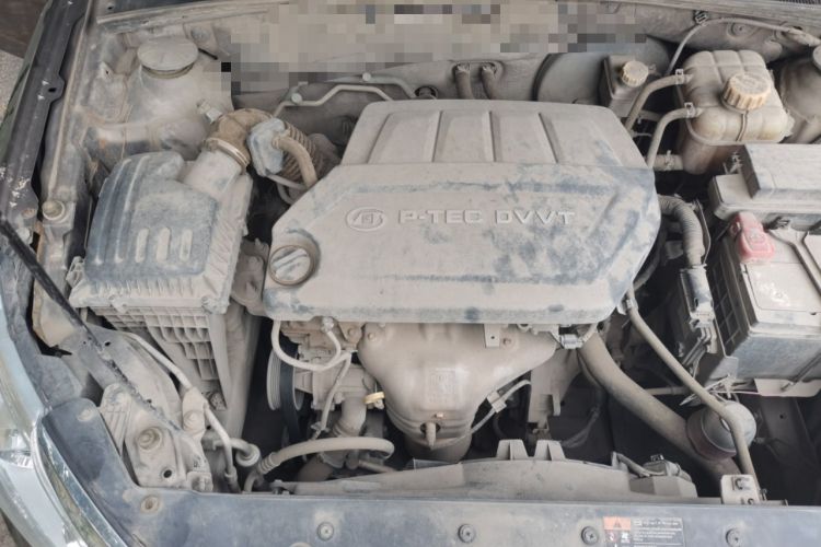 Used Baojun 630 2016 1.5L Manual Standard Edition Engine Bay Right