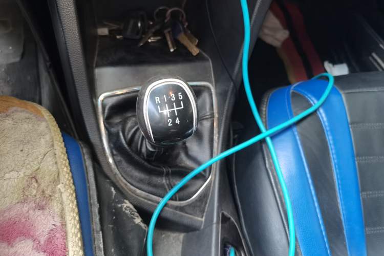 Used Baojun 630 2016 1.5L Manual Standard Edition Gear Lever