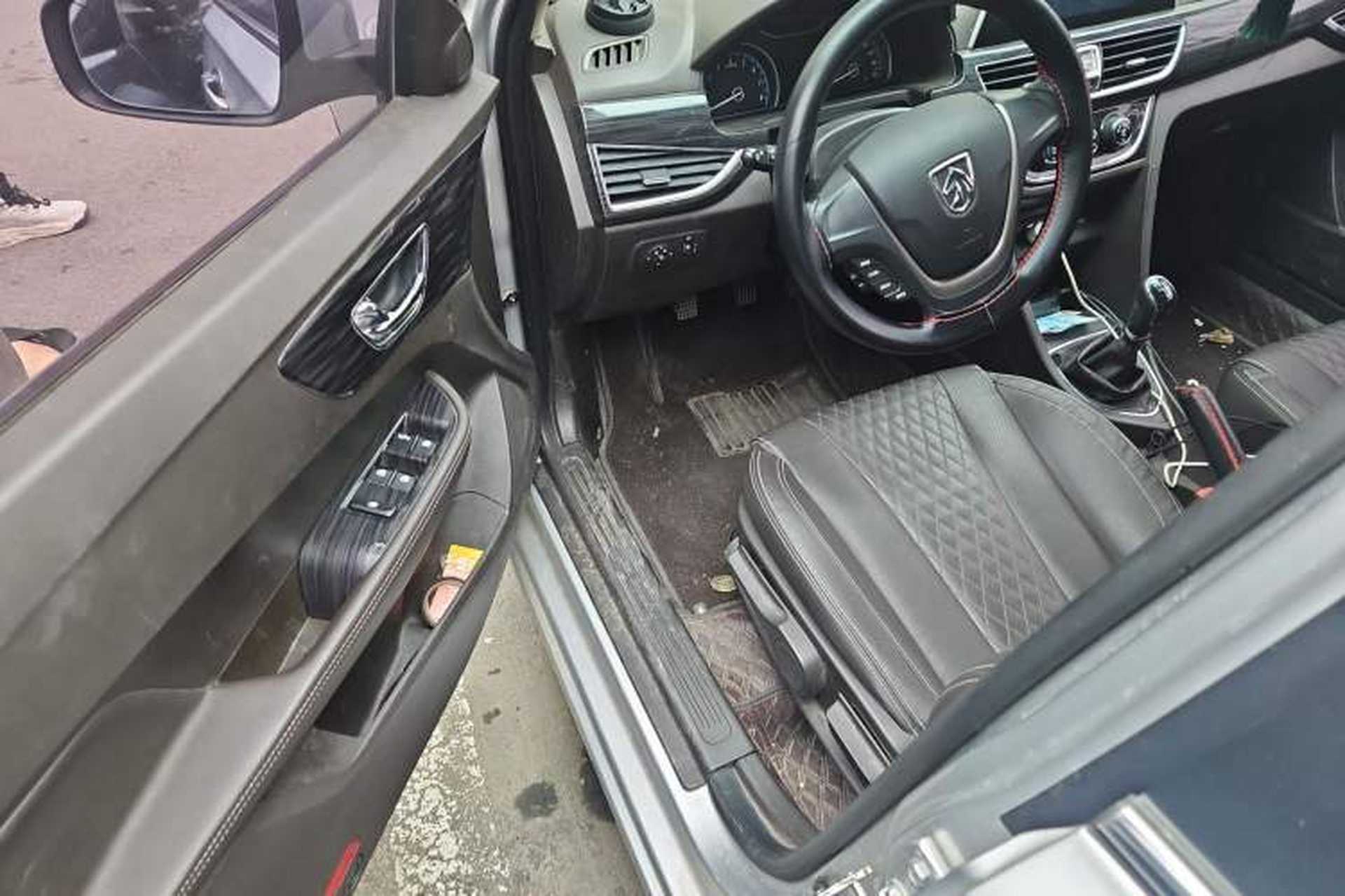 Used Baojun 630 2016 1.5L Manual Elite Edition Driver Seat
