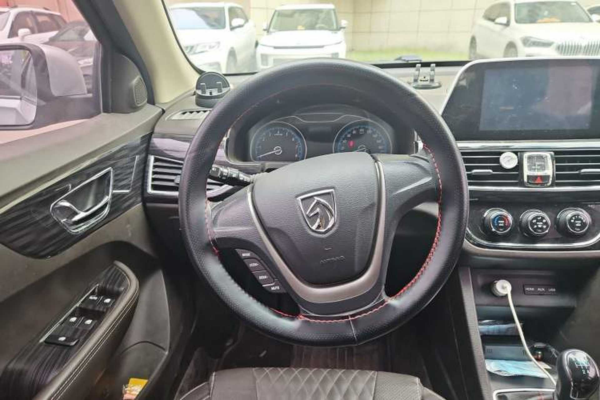 Used Baojun 630 2016 1.5L Manual Elite Edition Steering Wheel