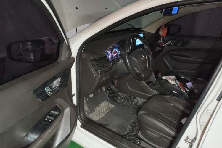 Used Baojun 630 2016 1.5L Manual Elite Edition Driver Seat