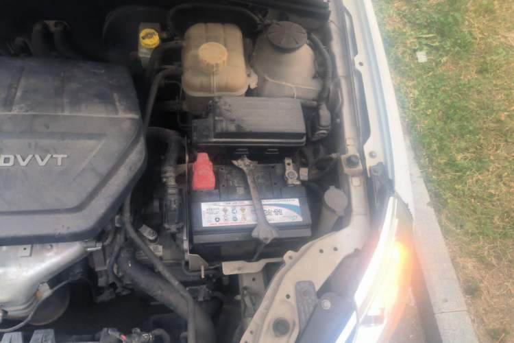 Used Baojun 630 2016 1.5L automatic comfort version Engine Bay Left