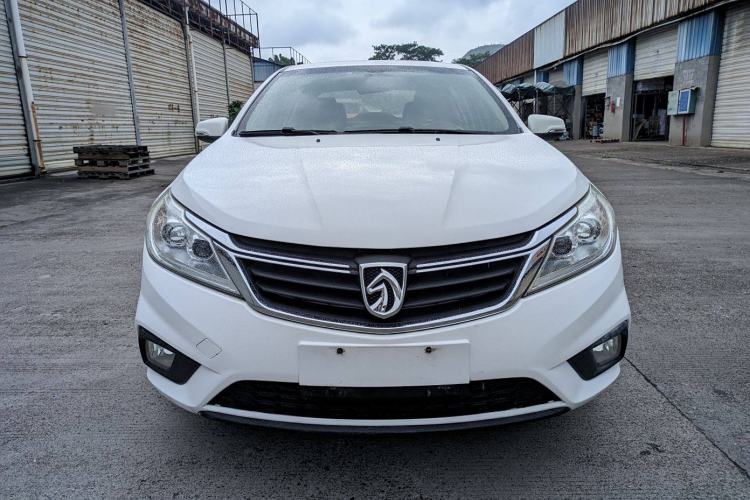 Used Baojun 630 2016 1.5L automatic comfort version Exterior 1