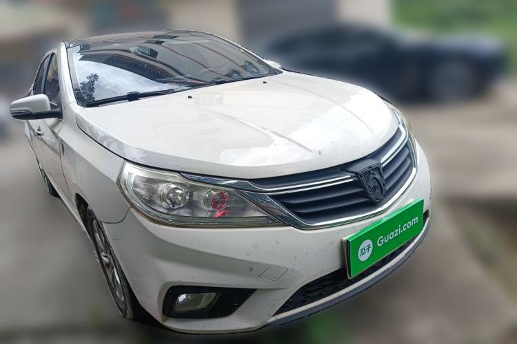 Used Baojun 630 2016 1.5L manual Comfort trim level Front Right 45 Deg