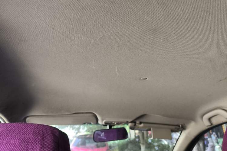 Used Baojun 630 2016 1.5L manual Comfort trim level Headliner