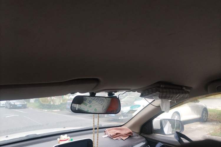 Used Baojun 630 2016 1.5L automatic comfort version Headliner