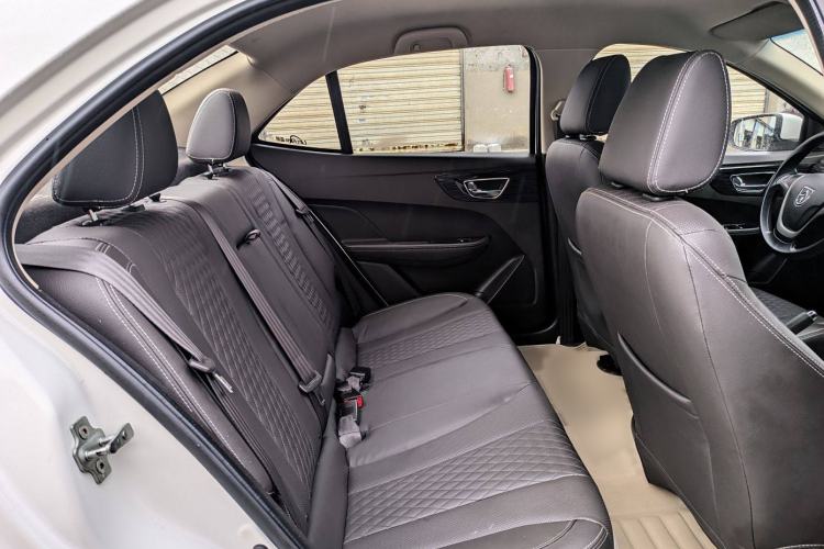 Used Baojun 630 2016 1.5L automatic comfort version Interior 7