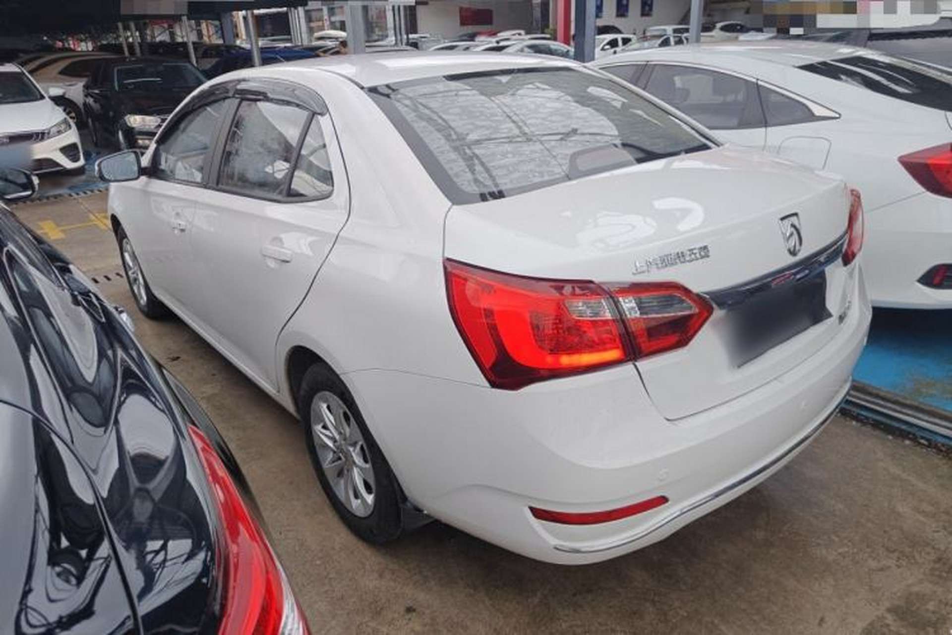Used Baojun 630 2016 1.5L manual Comfort trim level Left Side