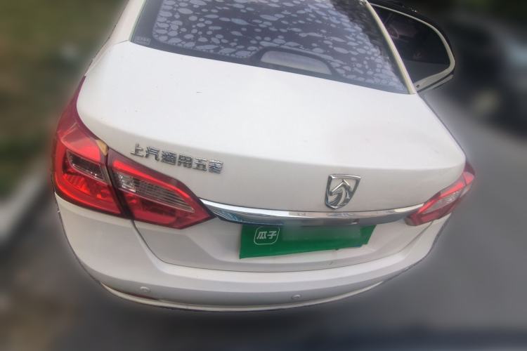 Used Baojun 630 2016 1.5L automatic comfort version Rear