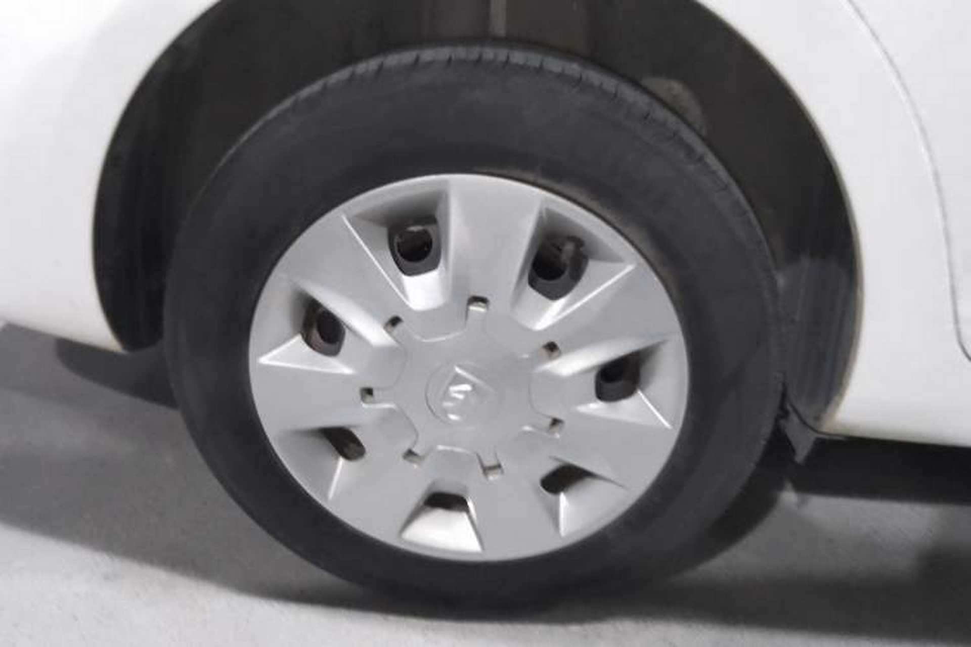 Used Baojun 630 2016 1.5L Manual Standard Edition Right Rear Wheel Hub