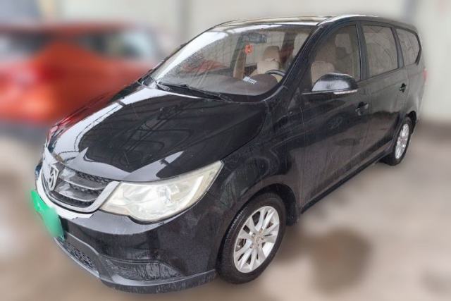 Used Baojun 730 2014 1.5L manual standard trim 7 seats