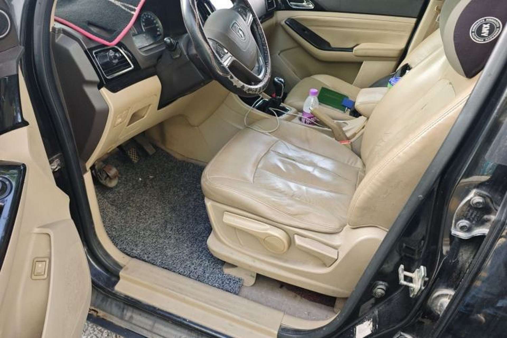 Used Baojun 730 2014 1.5L Manual Luxury Navigation ESP Version 7 Seats Driver Seat