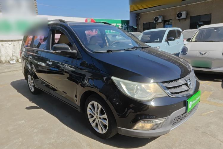 Used Baojun 730 2014 1.5L manual Comfort ESP version 7 seats Exterior 1