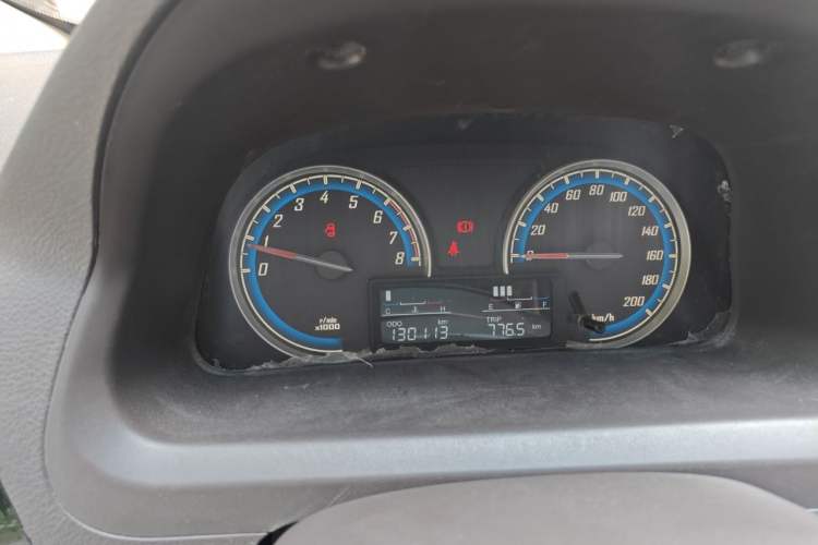 Used Baojun 730 2014 1.5L manual standard trim 7 seats Instrument Cluster