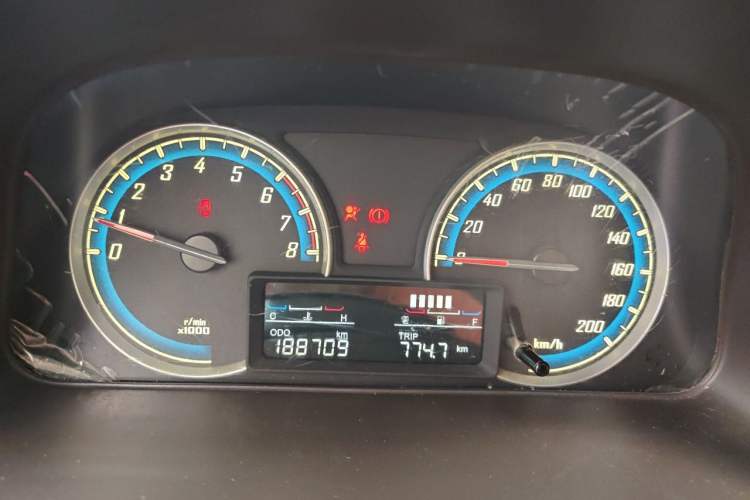 Used Baojun 730 2014 1.5L manual Comfort version 7 seats Instrument Cluster