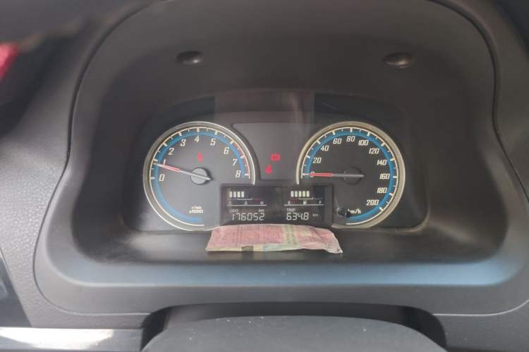 Used Baojun 730 2014 1.5L manual Comfort version 7 seats Instrument Cluster