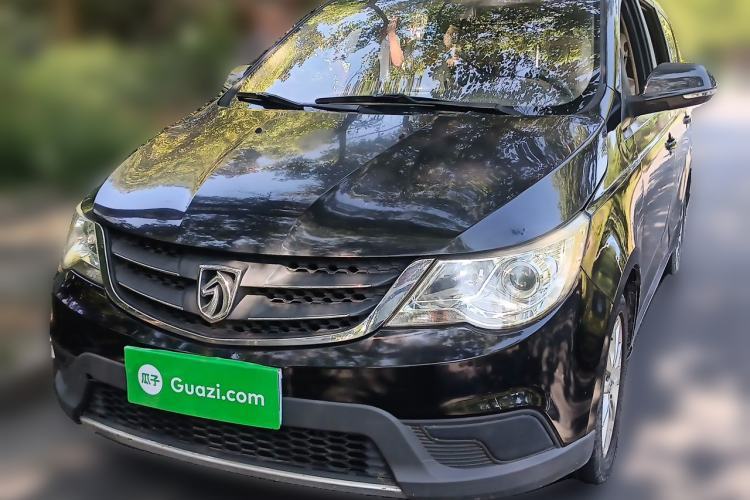 Used Baojun 730 2014 1.5L manual standard trim 7 seats Guazi used car, China used car export, Used car for sale, Used  cars, Cheapest cars for sale