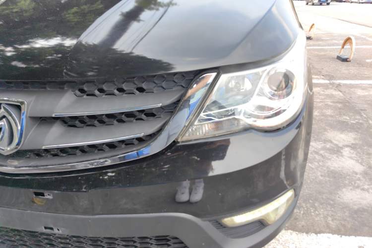 Used Baojun 730 2014 1.5L Manual Luxury Navigation ESP Version 7 Seats Left Front Headlight