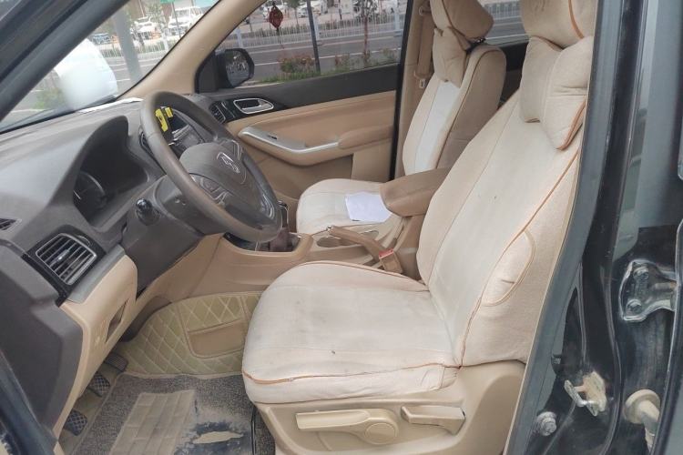 Used Baojun 730 2014 1.5L manual standard version 5 seats Left Front Seat