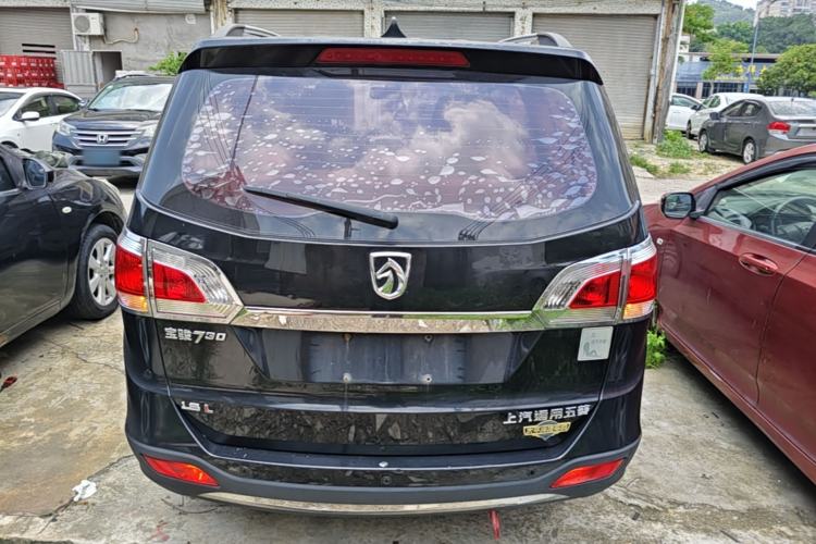 Used Baojun 730 2014 1.5L manual Comfort ESP version 7 seats Rear