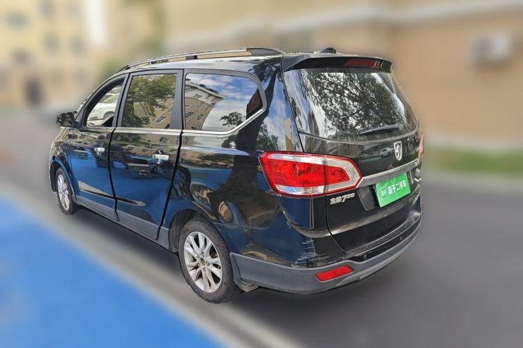 Used Baojun 730 2014 1.5L manual Comfort version 7 seats Rear Left 45 Deg