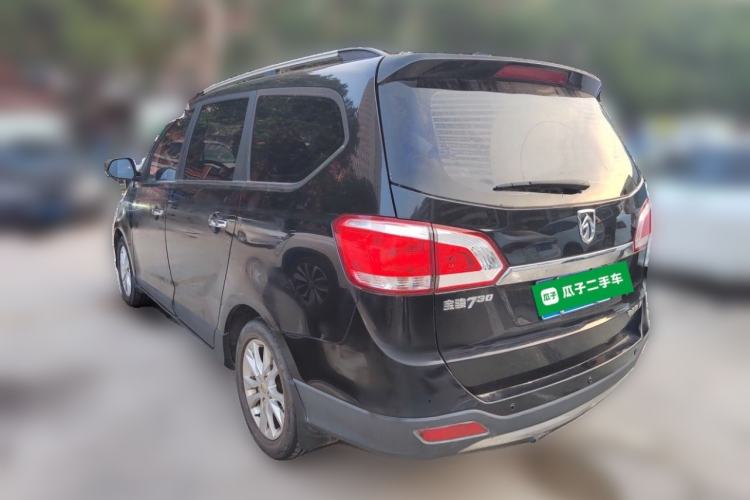 Used Baojun 730 2014 1.5L manual luxury trim 7 seats Rear Left 45 Deg
