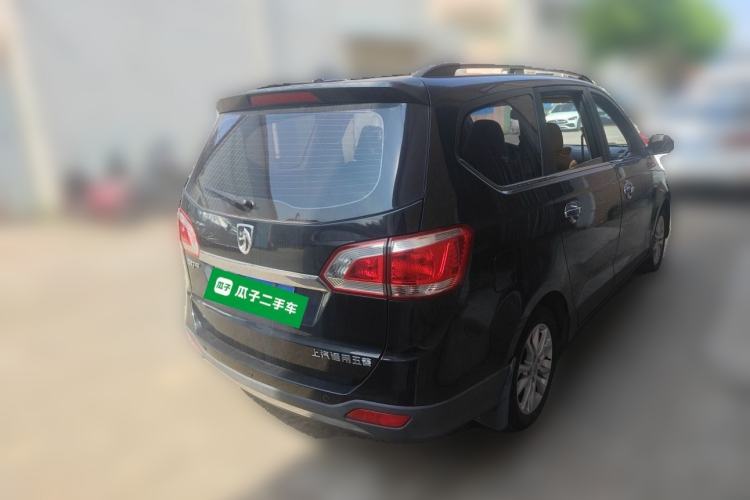 Used Baojun 730 2014 1.5L manual Comfort ESP version 7 seats Rear Right 45 Deg