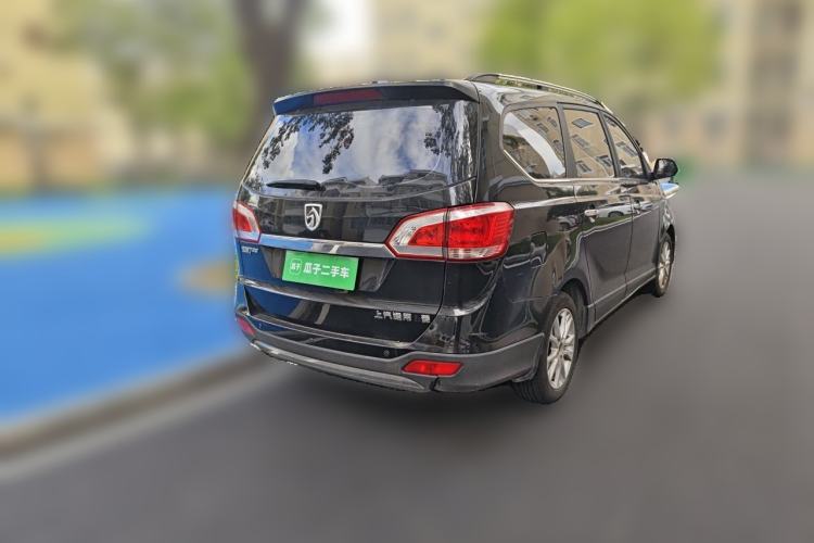 Used Baojun 730 2014 1.5L manual Comfort version 7 seats Rear Right 45 Deg