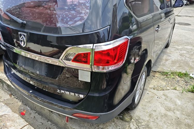 Used Baojun 730 2014 1.5L manual Comfort ESP version 7 seats Right Rear Taillight
