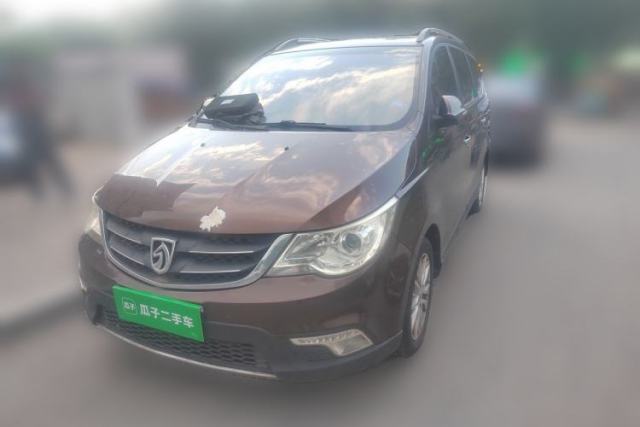 Used Baojun 730 2014 1.5L Manual Luxury Navigation ESP Version 7 Seats