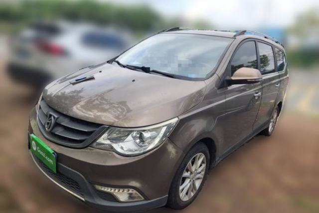 Used Baojun 730 2014 1.5L Manual Luxury Navigation ESP Version 7 Seats
