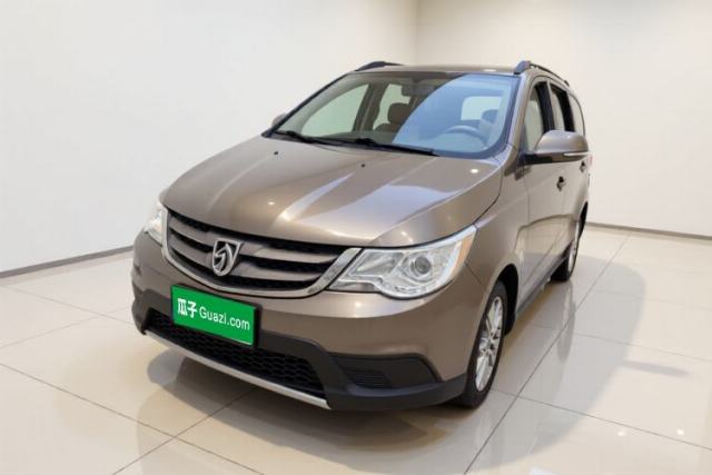 Used Baojun 730 2014 1.5L manual standard trim 7 seats