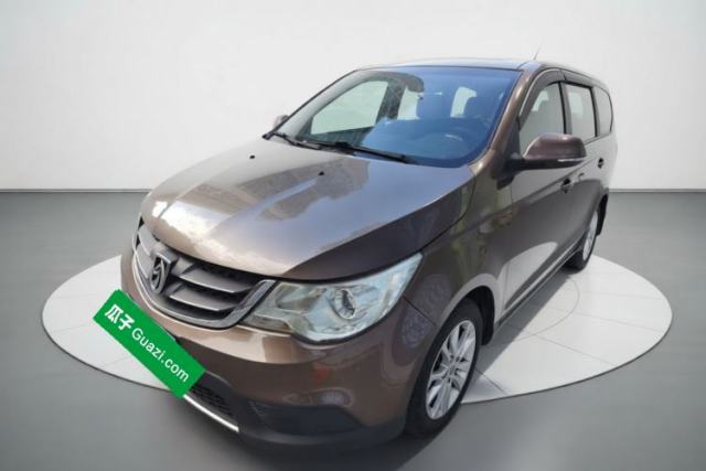 Used Baojun 730 2014 1.5L manual standard trim 7 seats