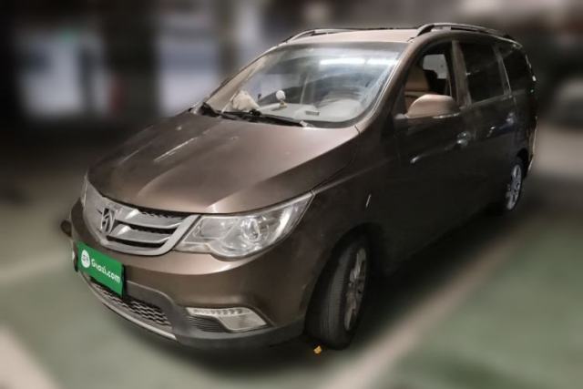 Used Baojun 730 2014 1.5L manual Comfort version 7 seats