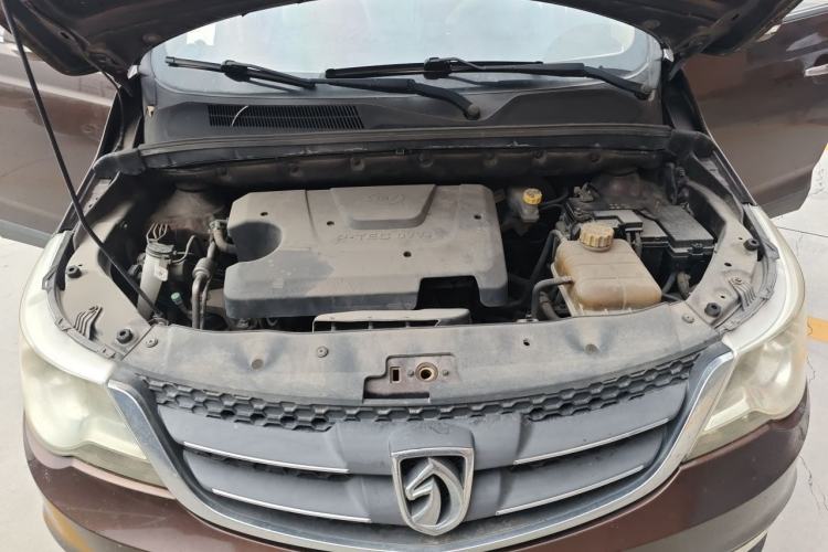 Used Baojun 730 2014 1.5L manual Comfort ESP version 7 seats Engine Bay