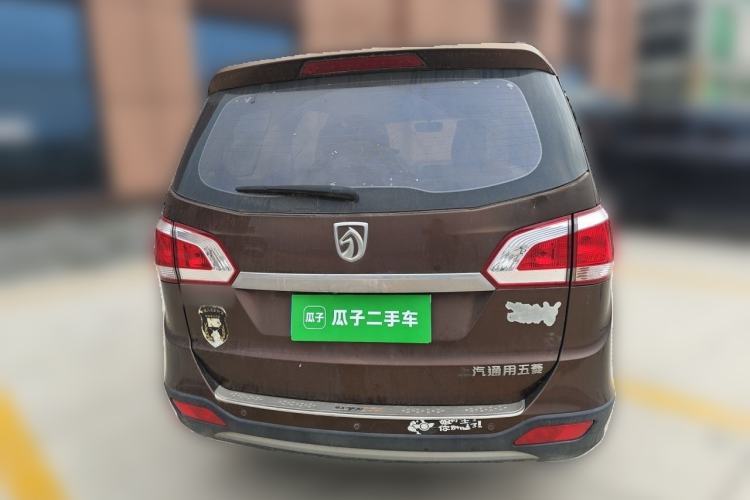 Used Baojun 730 2014 1.5L manual Comfort ESP version 7 seats Exterior 4