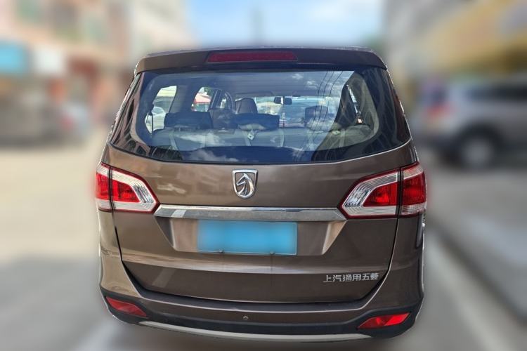 Used Baojun 730 2014 1.5L manual standard trim 7 seats Exterior 4
