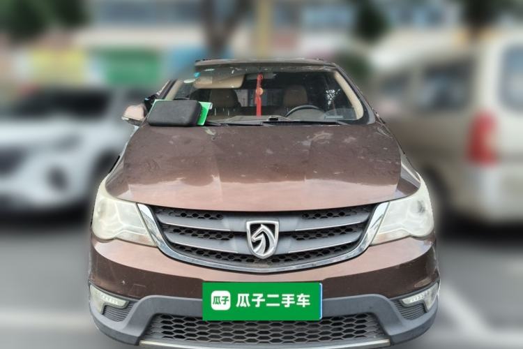 Used Baojun 730 2014 1.5L manual Comfort ESP version 7 seats Front