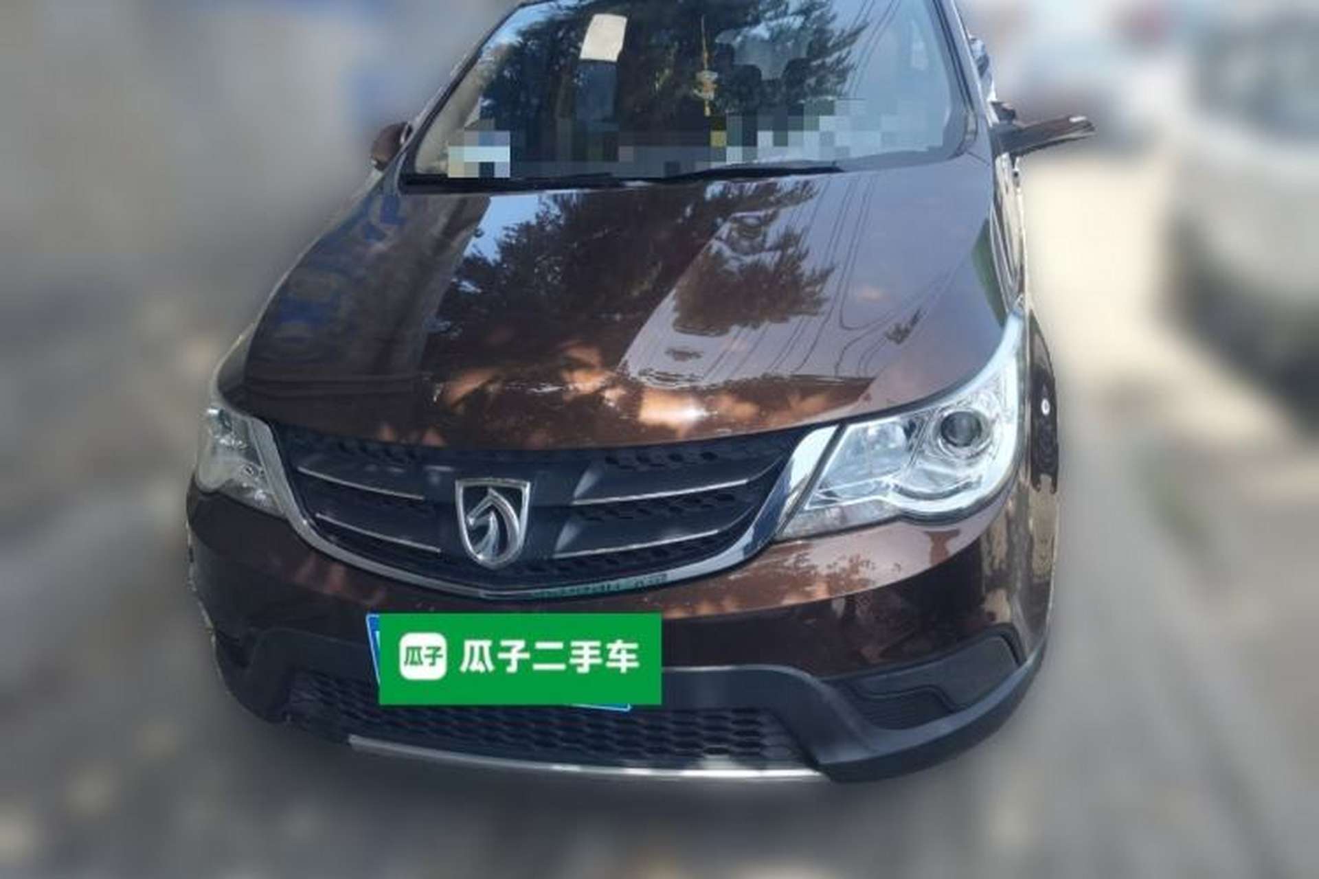 Used Baojun 730 2014 1.5L manual standard trim 7 seats Front
