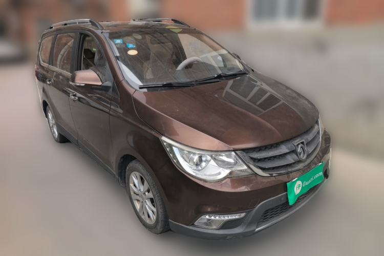Used Baojun 730 2014 1.5L Manual Luxury Navigation ESP Version 7 Seats Front Right 45 Deg
