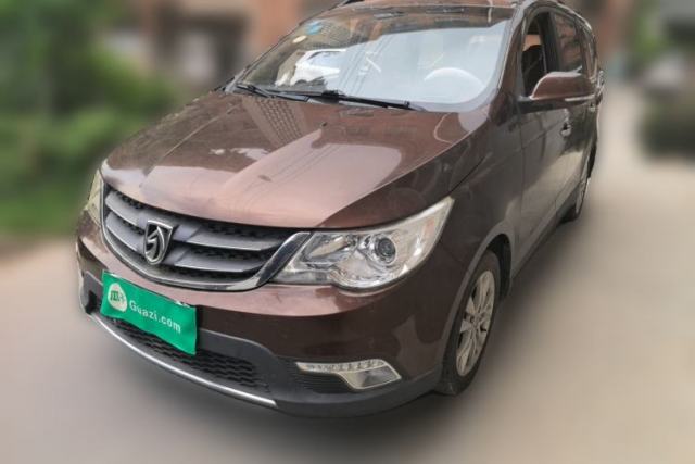Used Baojun 730 2014 1.5L Manual Luxury Navigation ESP Version 7 Seats