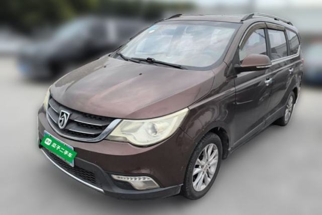 Used Baojun 730 2014 1.5L manual luxury trim 7 seats