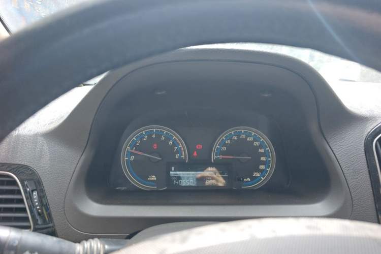 Used Baojun 730 2014 1.5L manual Comfort version 7 seats Instrument Cluster